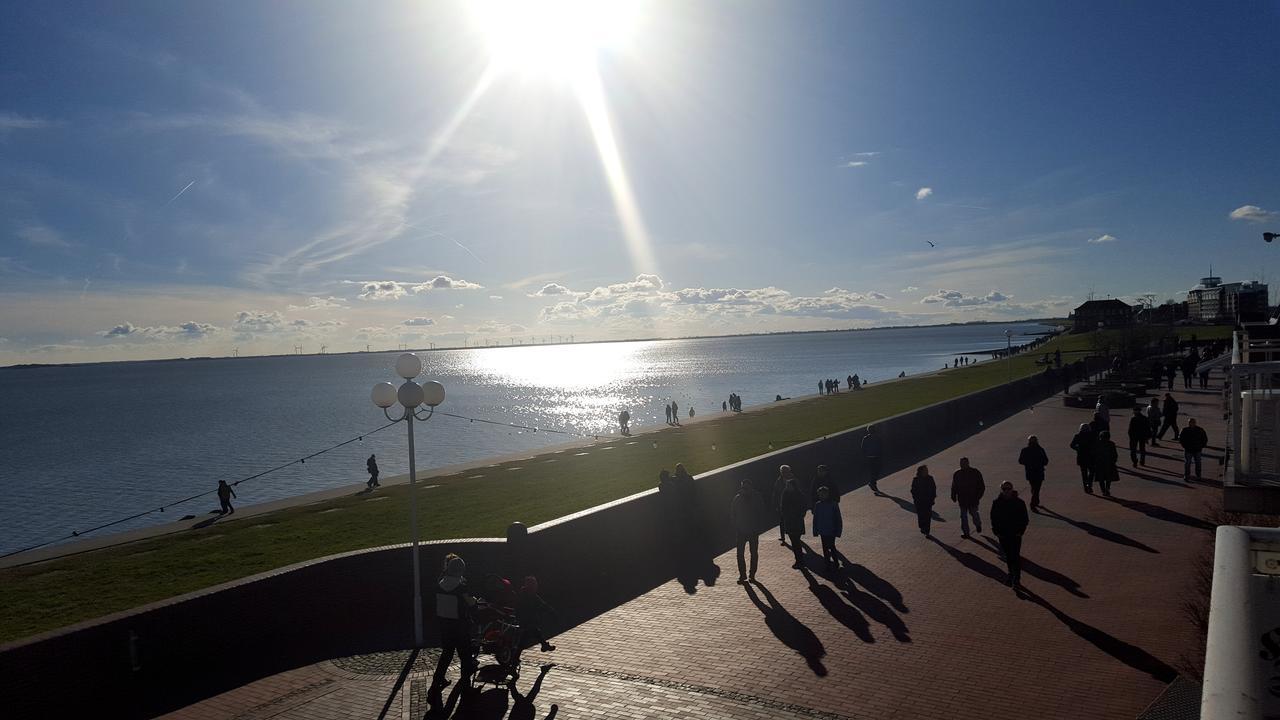 Hotel Seerose Wilhelmshaven Exteriör bild